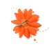 bloem corsage met parels oranje