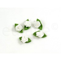 roosjes wit groen blad (5 stuks)
